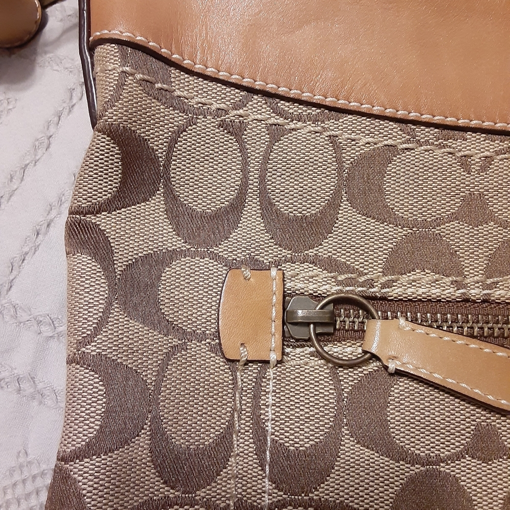 Coach bag - Picture 3 of 8